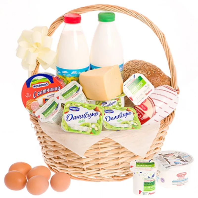 Корзинка свежих продуктов с хлебом и молоком, доставка Белая-Калитва